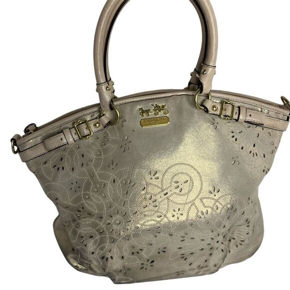 COACH 19624 Madison Tossed Laser Lindsay Leather Satchel Gold - Picture 1 of 15
